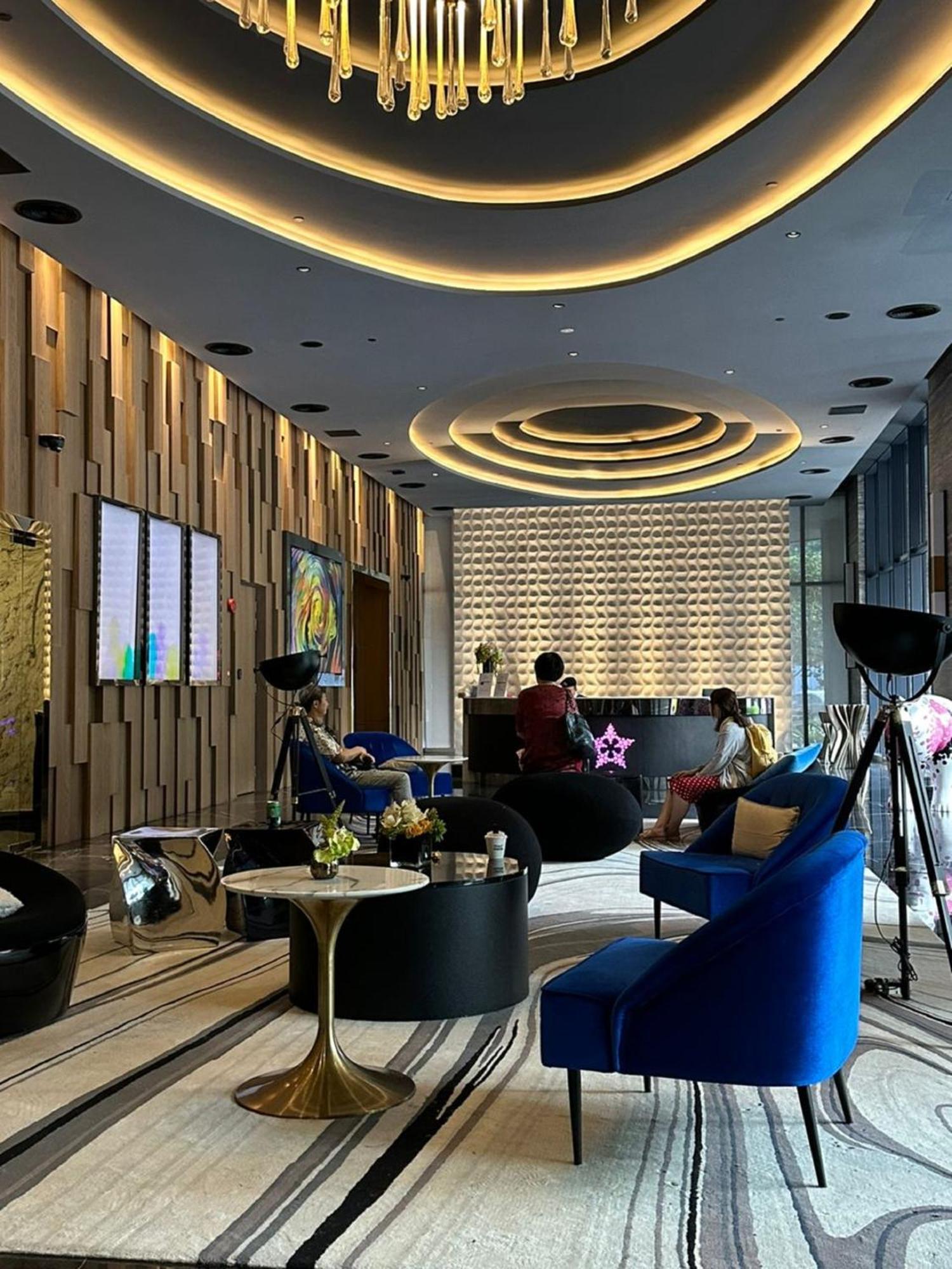 Klcc Beyond Hospitality Suites Star Куала Лумпур Екстериор снимка